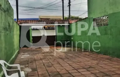 Casa térrea com 2 quartos e 4 vagas de garagem para venda, tupi, praia grande