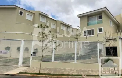 Sobrado com 3 quartos e 2 vagas para venda na vila matilde