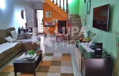 Sobrado com 3 quartos e 2 vagas de garagem a venda no jardim guança