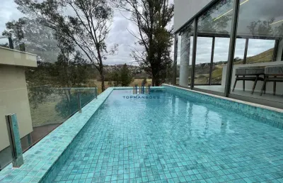 Casa em aplhaville /mg, 4 quartos com piscina mobiliada