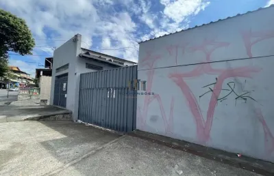 Pátio comercial com 500m2 excelente localização céu azul
