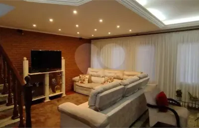 Sobrado com 4 quartos à venda em vila paulo silas - sp