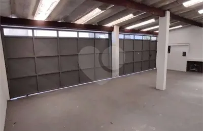 Ponto comercial à venda na Rua Napagoé, Vila Califórnia, São Paulo