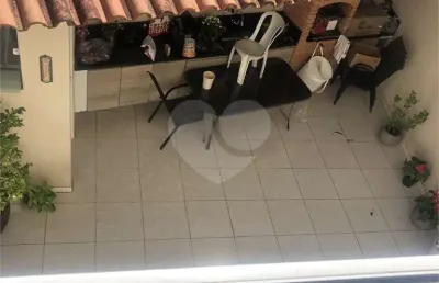 Casa com 3 quartos à venda na Rua Lutécia, Vila Carrão, São Paulo