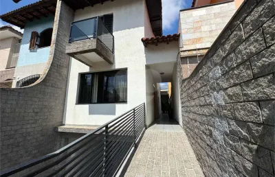Casa com 3 quartos à venda na Rua Uhland, Vila Ema, São Paulo