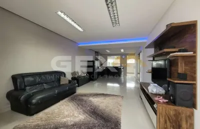 Casa com 2 quartos à venda na Rua Corália de Castro Valinhas, 31, Santa Marta, Divinópolis