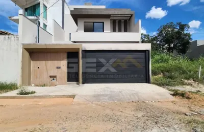 Casa em construção de 2 pavimentos e espaço gourmet no bairro bom pastor