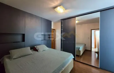 Apartamento com terraço e 02 vagas no manoel valinhas
