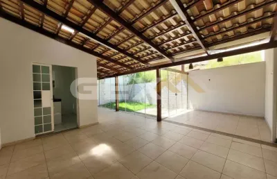 Casa com 3 quartos à venda na Rua Bom Sucesso, 2630, Nações, Divinópolis