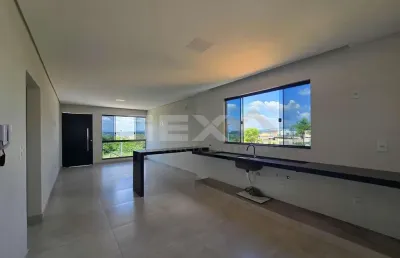 Apartamento à venda no bairro santa marta, 3 quartos sendo 1 suíte com closet.