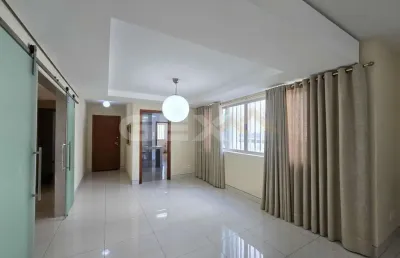 Apartamento à venda no centro, 4 quartos, 2 suítes e 2 vagas.