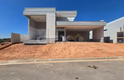 Casa à venda no condomínio vistadoro aquaville, 4 quartos todos sendo suítes.
