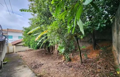Terreno à venda na Rua Cornélia Silva, Belvedere, Divinópolis