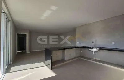 Apartamento à venda no centro, 3 quartos, 2 suítes e 3 vagas.