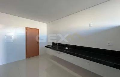 Apartamento à venda no centro, 3 quartos, 1 suíte e 2 vagas.