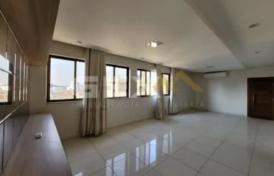 Apartamento com 4 quartos à venda na Avenida Oswaldo Machado Gontijo, 1285, Centro, Divinópolis