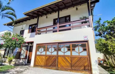 Casa com 4 quartos à venda no América, Joinville 
