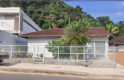 Casa com 3 quartos à venda no América, Joinville 