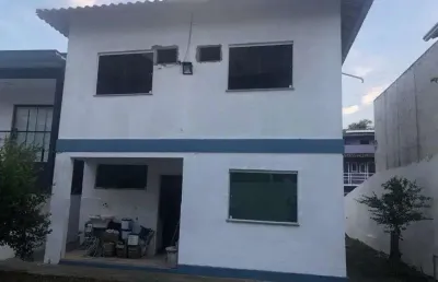 Excelente casa em condomínio fechado noarsenal - são gonçalo - rj