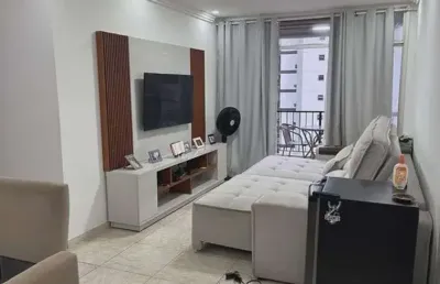Excelente apartamento no condomínio vila marinella.