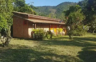 Vendo lindo sítio no engenho do mato - região oceânica de niterói