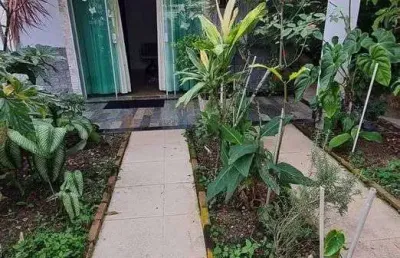 Casa com 3 quartos à venda na Rua Rouxinol, Itaipu, Niterói