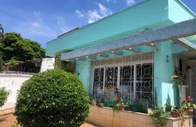 Casa em são francisco na rua do canal - bom para empresa e comércio