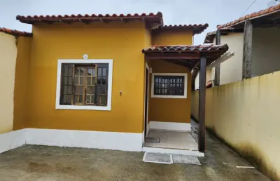 Casa com 2 quartos à venda na Rua Quarenta e Seis, 40, Jardim Atlântico Central (Itaipuaçu), Maricá