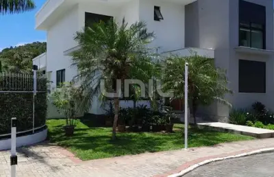 Casa em condomínio fechado com 4 quartos à venda no cachoeira do bom jesus, florianópolis , 425 m2 por r$ 2.390.000