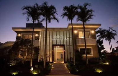 Casa com 4 quartos à venda em jurerê, florianópolis , 436 m2 por r$ 5.800.000