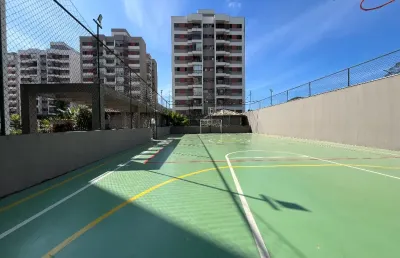 Apartamento com 2 quartos, 2 banheiros com sacada gourmet, em caraguatatuba-sp