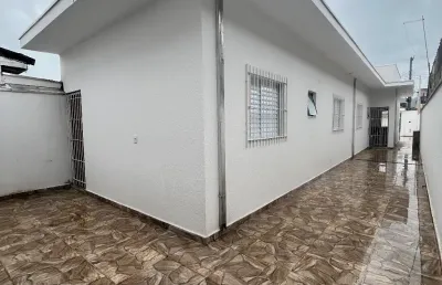Casa com 3 quartos à venda na Rua Falcão, 488, Jardim das Gaivotas, Caraguatatuba