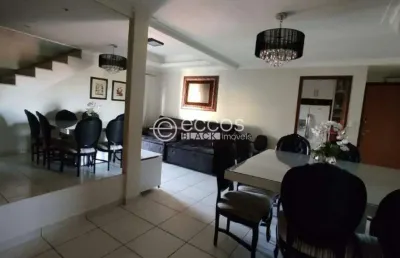 Cobertura à venda, 3 quartos, 1 suíte, 3 vagas, santa mônica - uberlândia/mg