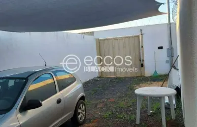 Casa à venda, 2 quartos, 1 suíte, 3 vagas, novo mundo - uberlândia/mg