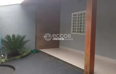 Casa à venda, 3 quartos, 1 suíte, 2 vagas, jardim patrícia - uberlândia/mg