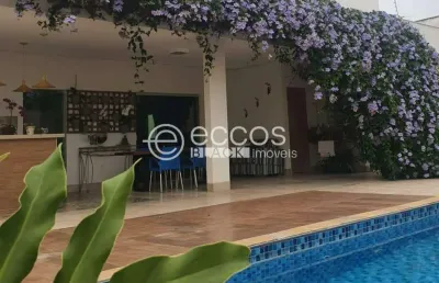 Casa à venda, 3 quartos, 3 suítes, 4 vagas, jardim karaíba - uberlândia/mg