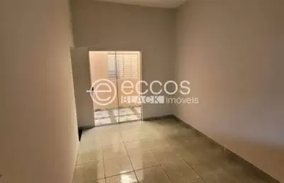 Casa à venda, 3 quartos, 1 suíte, 2 vagas, jardim europa - uberlândia/mg