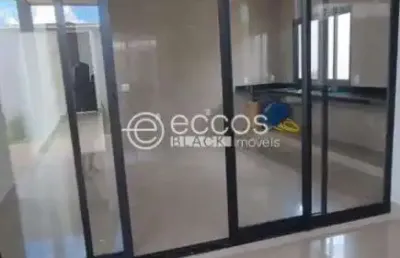 Casa em condomínio à venda, 3 quartos, 3 suítes, 2 vagas, novo mundo - uberlândia/mg