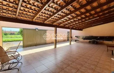 Casa à venda, 3 quartos, 1 suíte, 2 vagas, santa luzia - uberlândia/mg