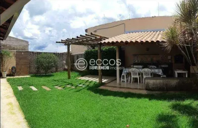 Casa à venda, 3 quartos, 1 suíte, shopping park - uberlândia/mg