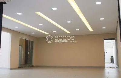 Casa à venda, 3 quartos, 1 suíte, 4 vagas, novo mundo - uberlândia/mg