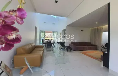 Chácara à venda, 3 quartos, 3 suítes, 3 vagas, tocantins - uberlândia/mg