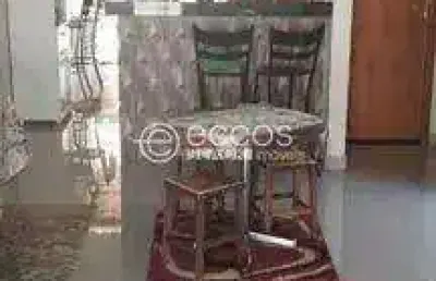 Casa à venda, 2 quartos, 1 suíte, 2 vagas, novo mundo - uberlândia/mg
