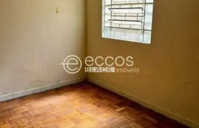 Casa à venda, 3 quartos, 1 suíte, 2 vagas, osvaldo rezende - uberlândia/mg