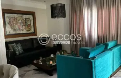 Casa à venda, 3 quartos, 1 suíte, 2 vagas, santa rosa - uberlândia/mg