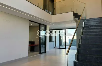 Casa em condomínio à venda, 3 quartos, 3 suítes, 4 vagas, laranjeiras - uberlândia/mg