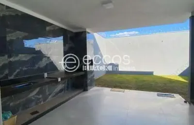 Casa à venda, 3 quartos, 3 suítes, 2 vagas, novo mundo - uberlândia/mg