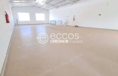 Barracão / Galpão / Depósito para alugar na Avenida Senador Melo Viana, --, Goiás, Araguari