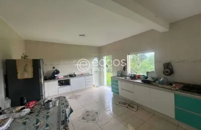 Casa à venda, 4 quartos, 1 suíte, 4 vagas, shopping park - uberlândia/mg