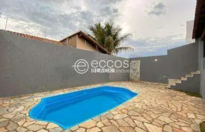 Casa à venda, 3 quartos, 1 suíte, 5 vagas, cidade jardim - uberlândia/mg